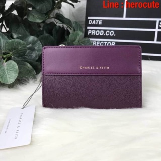 CHARLES &amp; KEITH STITCHED DETAIL WALLET ของแท้ ราคาถูก