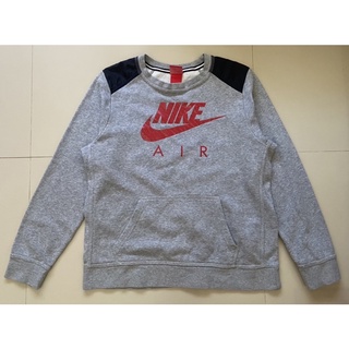 เสื้อสเวตเตอร์แขนยาว nike air