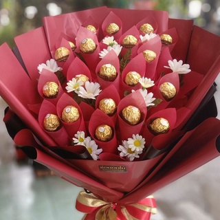 ช่อ ferrero ช่อช็อคโกแลต ช็อคโกแลตเฟอเรโร่ Ferrero Roacher แถมฟรีการ์ดอวยพร