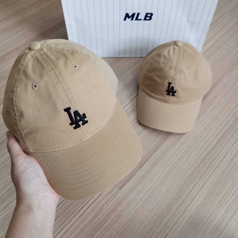 พร้อมส่ง💥💥หมวก MLB แท้💯% สีครีมโลโก้ LA