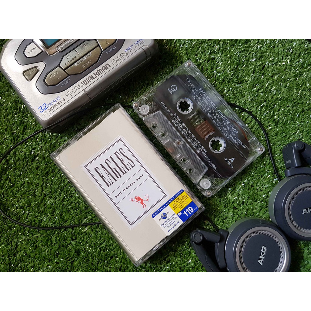 เทปคาสเซ็ตเพลงวง Eagles อัลบั้ม Hell Freezes Over (ลิขสิทธิ์แท้) Cassette Tape Eagles album Hell Fre