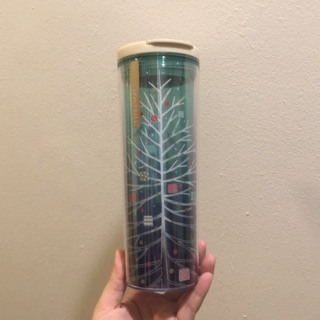 Starbucks cold bottle christmas tree