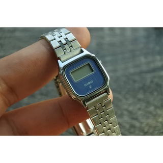 นาฬิกา Vintage มือสองญี่ปุ่น CASIO LF-100ระบบDigital ผู้หญิง ทรงสี่เหลี่ยม กรอบเงิน หน้าสีน้ำเงิน หน้าปัด 22mm