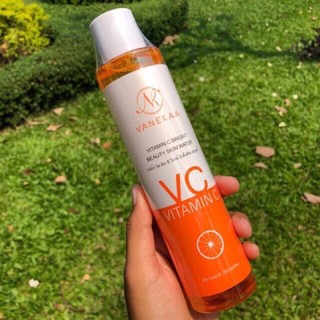 VANEKAA VITAMIN C BRIGHT BEAUTY SKIN WATER  250 ML น้ำตบวานีก้า วิตามินซี