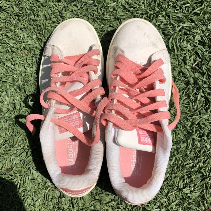 (used) รองเท้าผ้าใบ Adidas neo ของแท้! ไซส์ 37.5