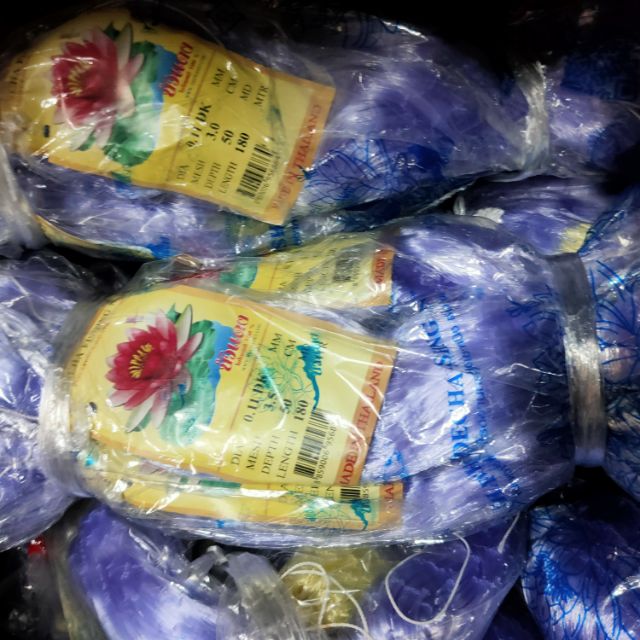 อวน0.90และ0. 11 ไหมใยบัว 50 ตา180 มี. 1.3เช็น, 1.5 ,2 ,  2.5 ,  3  , 3.5 , 4 , 4.5 , 5 , 5.5 , 6 , 7