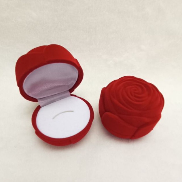 พร้อมส่ง!! กล่องแหวนกำมะหยี่แฟนซี กุหลาบ ขนาดใหญ่ รุ่น B วาเลนไทน์ - รูปที่ 5