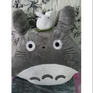 หมอนผ้าห่ม Totoro หัวฝุ่นสีขาว สินค้าพร้อมส่ง