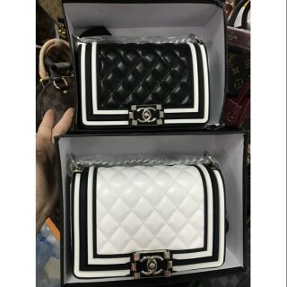 Chanel   มิลเลอร์+กล่อง