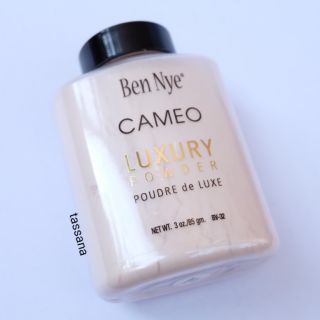 - พร้อมส่งทันที -แป้งฝุ่น Ben Nye Cameo Luxury Powder ขนาด 85 กรัม แพคเกจใหม่