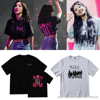 【hot tshirts】เสื้อยืดคอกลม🔥🔥Hot Sale‼ ️Twice concert 4TH WORLD TOUR Ⅲ Sun Caiying และ Zhou Ziyu เสื้อยืดแขนสั้นตัวเดีย