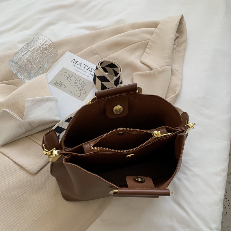 High Quality PU Leather Crossbody Bags 2022 New Winter Ladies Luxury