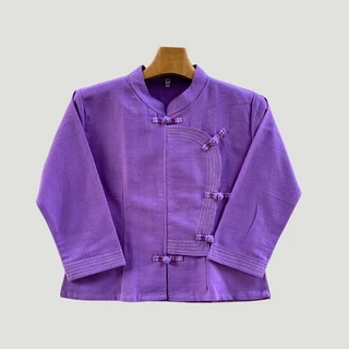 เสื้อผ้าฝ้าย ผู้หญิงคอจีนไทลื้อป้ายกระดุมตะกร้อด้นด้ายสี เดินเส้นโดดเด่น ทรงเข้ารูปสวยแขนสามส่วนแนวล้านนาประยุกต์