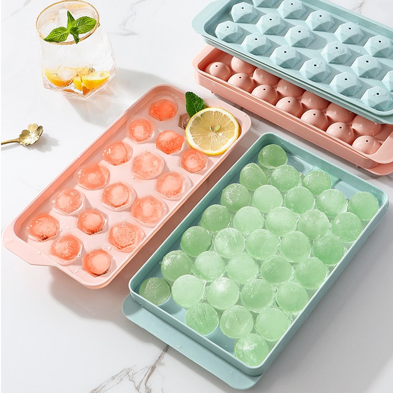 【Ready Stock】 Ice Cube Tray with Lid Plastic Ice Cube Mold Refrigerator Spherical Ice Box Large Ice 