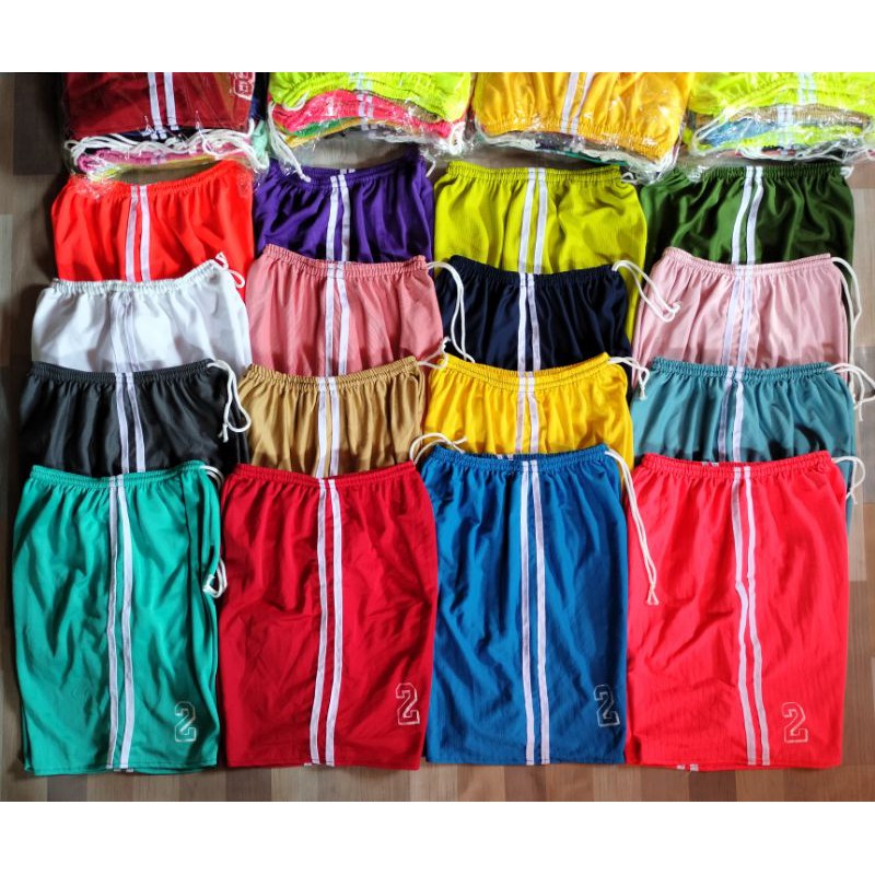 กางเกงกีฬาเด็ก 2 เเถบ  น้ำหนัก 30 กิโลกรัม จำนวน 1 ตัว ใส่ได้ทั้งหญิงและชาย ทางร้านคละสีให้นะค่ะ