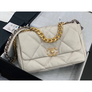 New Chanel19 flap bag