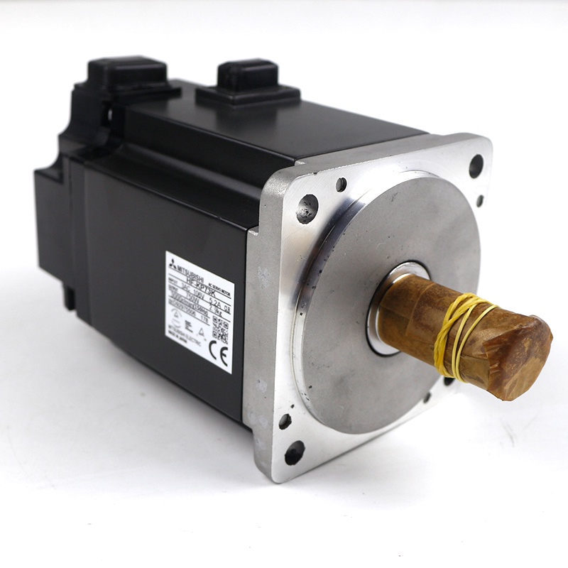 YTH ใหม่และต้นฉบับ HF-KP053 HF-MP13K HC-KFS23B HC-MFS43BK เซอร์โวมอเตอร์ HG-KR13BJ 73J HF-KP73K