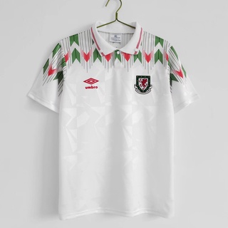 เสื้อกีฬาแขนสั้น ลายทีมชาติฟุตบอล Wales 1990-92 ชุดเยือน สไตล์เรโทร