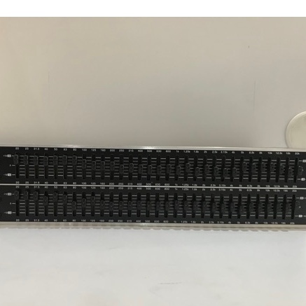 EQ ปรับเสียง 31ช่อง Behringer FBQ3102  ของแท้ รับประกัน 1 ปีจาก บูเซ่