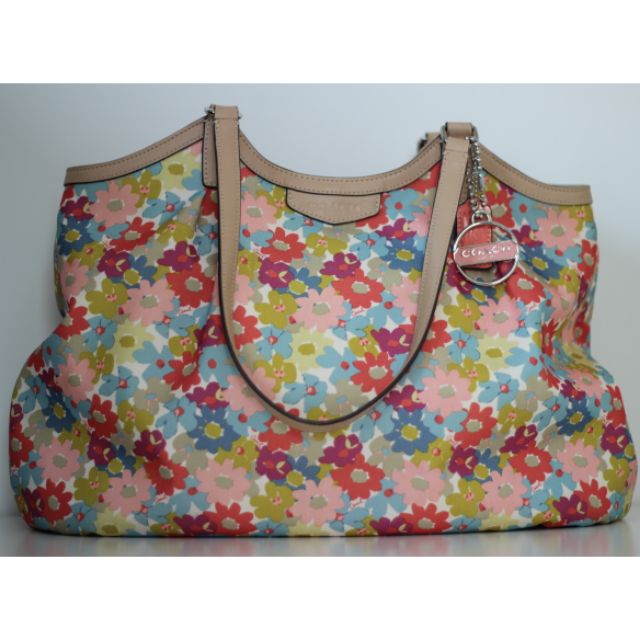 กระเป๋า Coach ลายดอกไม้ F28931