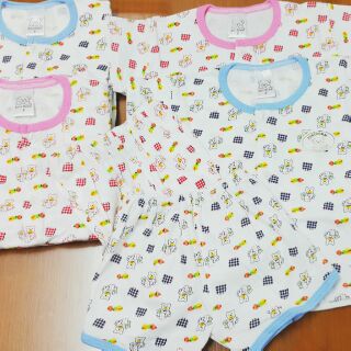 ชุดเด็กแขนสั้นติดกระดุม ผ้ายืดลายการ์ตูน เซต 6 ชุด 300.- / 12 ชุด 500.-
