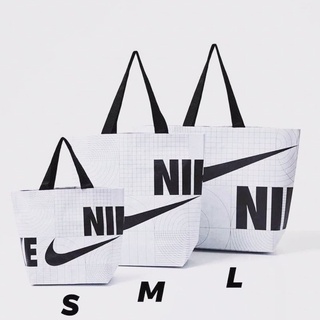 พร้อมส่ง กระเป๋าNike reusable shopping bag from Korea ของแท้แน่นอน100%