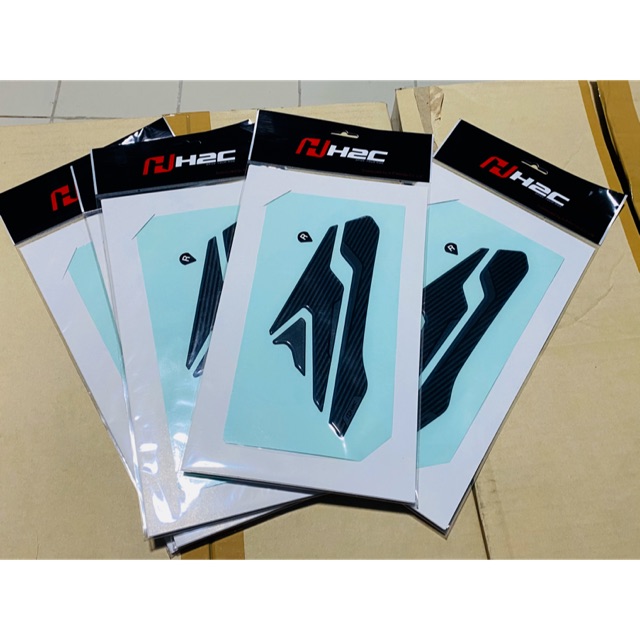 กันลายถังน้ำมันข้าง CB650R,CBR650R H2C (แท้จากศูนย์)ราคาต่อคู่ค่ะ