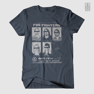 เสื้อยืดวงดนตรี / เสื้อยืด FOO FIGHTERS / เสื้อสีเทาเข้ม / เสื้อผ้านักสู้ สีเทาเข้ม / เสื้อผ้าดนตรีร็อค / รุ่น MONOS-5XL