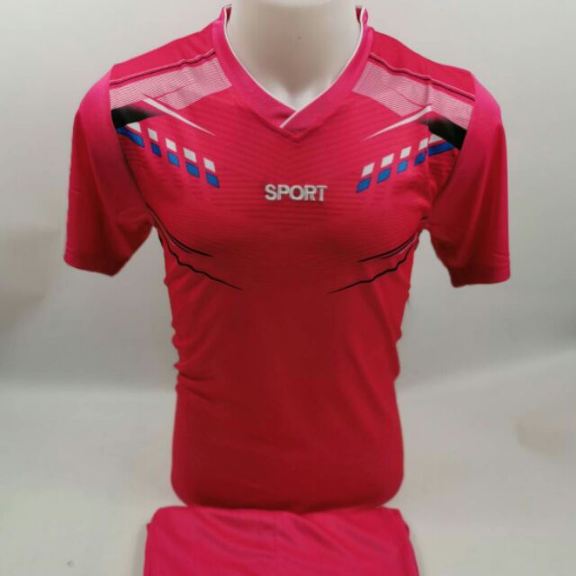 ชุดกีฬาได้ทั้งเสื้อทั้งกางเกง