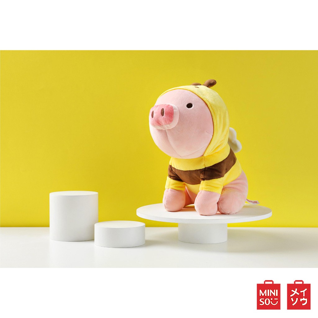 MINISO ตุ๊กตา ตุ๊กตาน้องหมู ตุ๊กตานั่งสวมฮู๊ต Hoody Piglet Plush toy