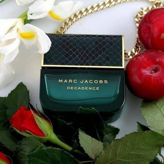 ซีล Marc Jacobs Decadence EDP 100ML