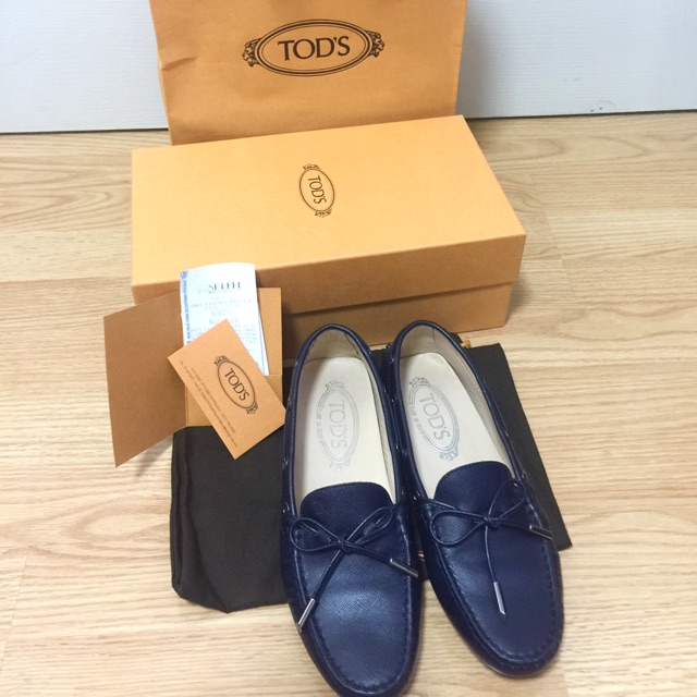 ของแท้ รองเท้า Loafer Tods used Once