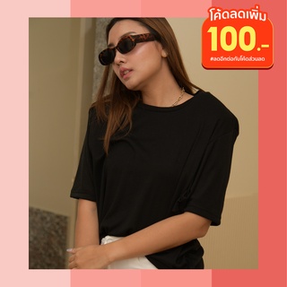 Threemore LUX crop เสื้อครอปโอเวอร์ไซส์ผู้หญิงผ้าร่องเสริมบ่า สีดำ