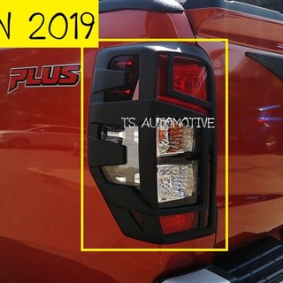 🔥ใช้TSAU384 ลดสูงสุด80บาท🔥ครอบไฟท้าย ผิวดำด้าน 2 ชิ้น มิตซูบิชิ ไทรทัน MITSUBISHI TRITON 2019 2020 A