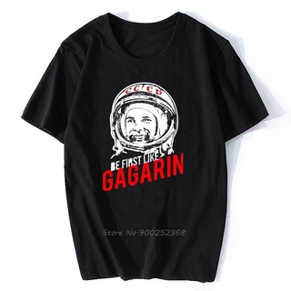 เสื้อยืดผ้าฝ้ายพิมพ์ลายแฟชั่น เสื้อยืดแขนสั้น ผ้าฝ้าย พิมพ์ลาย Be First Like Yuri Gagarin The First Cosmonaut Of The USS