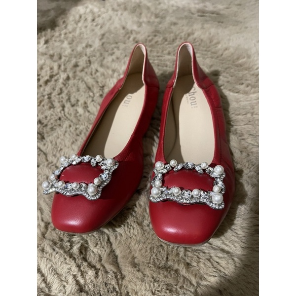 New! never used!! รองเท้าหนังแกะ chou shoes สีแดง