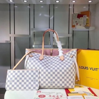 กระเป๋าสะพาย Lv neverfull mm.