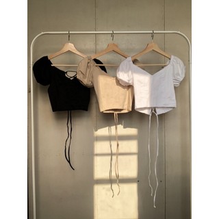 เสื้อครอปจั๊มแขน ผูกเชือกข้างหลังเนื้อผ้าดี น่ารักมาก