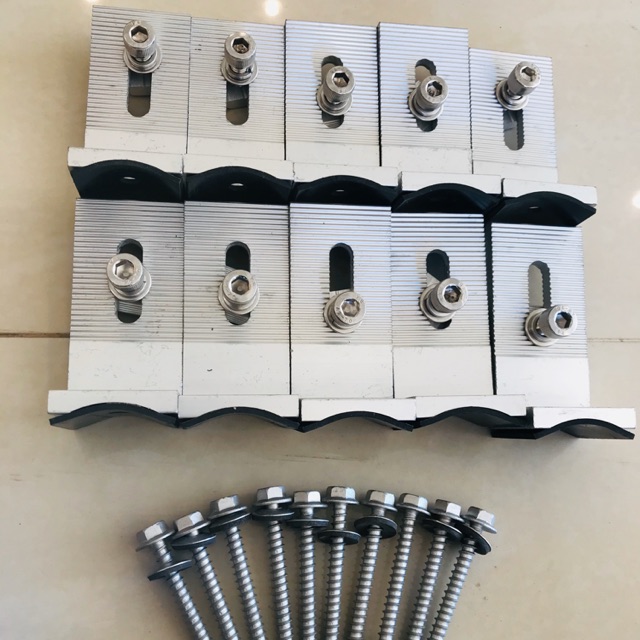 ชุด 10 ชิน ถูกกว่า L-Feet หลังคาเมทัลชีท metal sheet หลังคาโรงงาน หลังคาตึกสูง รับแผงโซล่าเซลล์