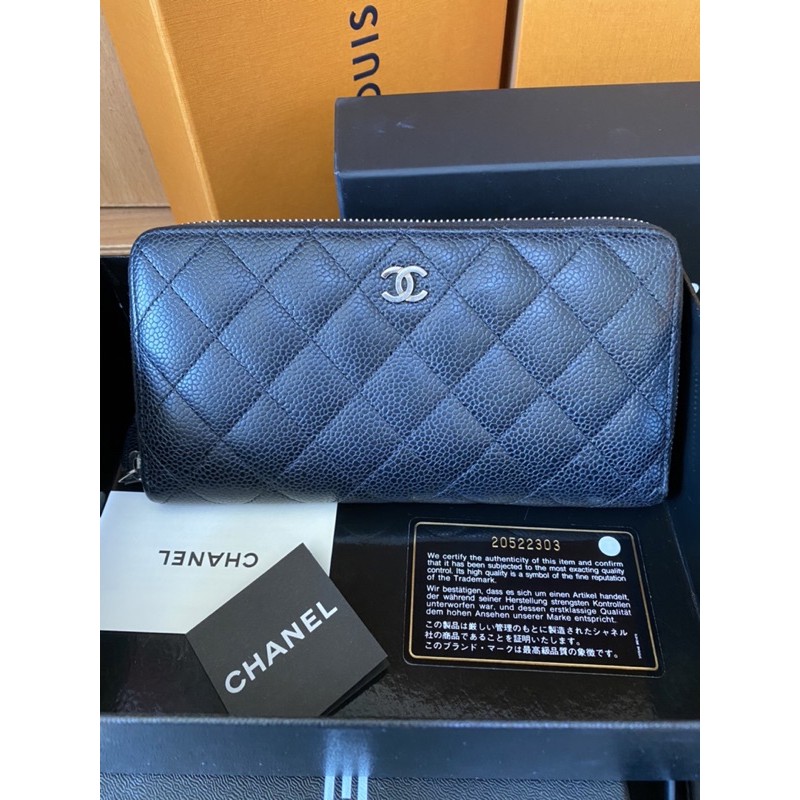 Chanel zippy long wallet black caviar shw Holo 20xxxx