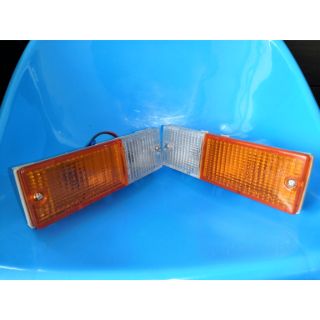 ไฟหรี่-เลี้ยวหน้า R/L mitsubishi champ ของใหม่ 1คูู่
