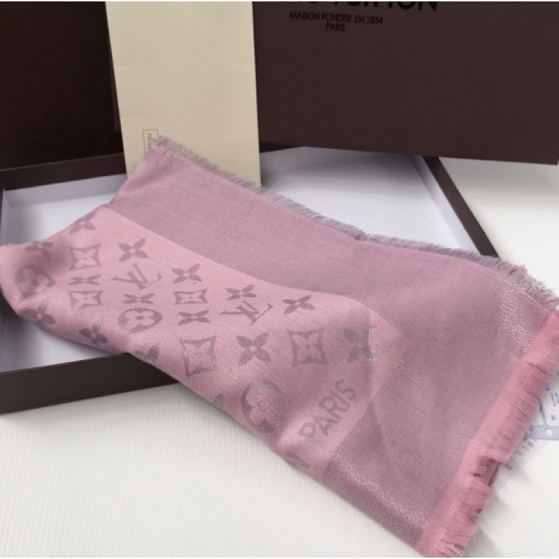 LVผ้าคลุมไหล่LV ผ้าพันคอ vip