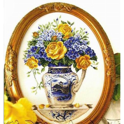 ชุดปักครอสติชพิมพ์ลาย กุหลาบสีเหลือง แจกันดอกไม้ (Vase of yellow roses Cross stitch kit)