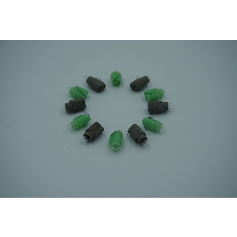 หลอดไฟเกียร์ตูดยาง  6V เกรดดีราคา10หลอด