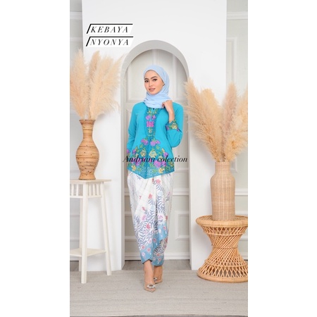 NYONYA ผ้าฝ้าย EMBROIDERED KEBAYA