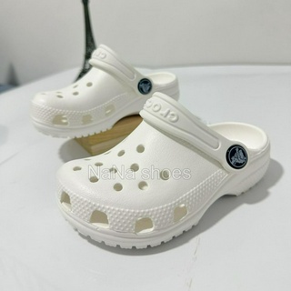 ของเด็ก Crocs  classic clog ใหม่สินค้ามีครบไซส์สินค้าพร้อมส่ง มีสำหรับของเด็ก size 23........35