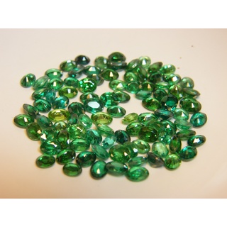 CZ คิวบิกเซอร์โคเนีย เพชรรัสเซีย Cubic Zirconia รูปไข่ EMERALD GREEN AMERICAN  diamond stone OVAL  SHAPE 9X7 MM