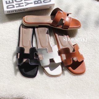 พร้อมส่ง รองเท้าแตะ ♥️  F188 (36-42) พื้นไม้คิว  รองเท้าแตะผู้หญิง sandals แตะH หนังPU