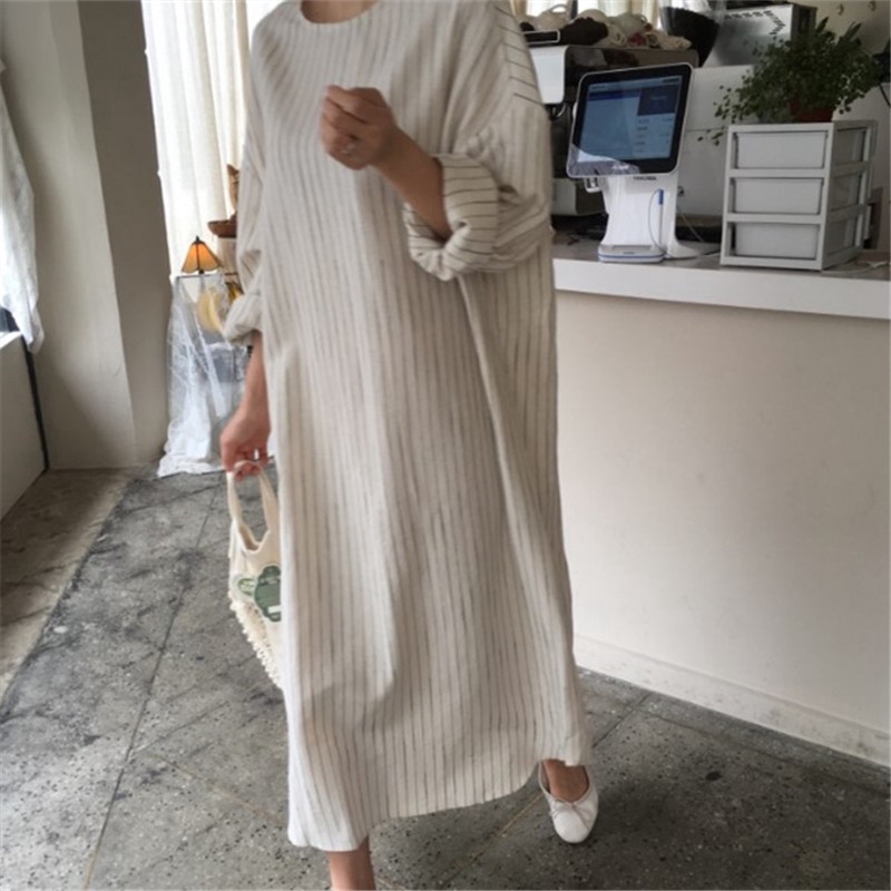 SWS04162 2020 ผ้าฝ้ายและผ้าลินินลายใหม่รอบคอแขนยาวชุดผู้หญิงหลวมชุด