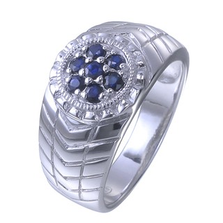 แหวนพลอยไพลินสีน้ำเงินเข้มทรงผู้ชายประดับเพชรรัสเซียสีขาวเสริมเรื่องอำนาจบารมี เงินแท้925 GR2075